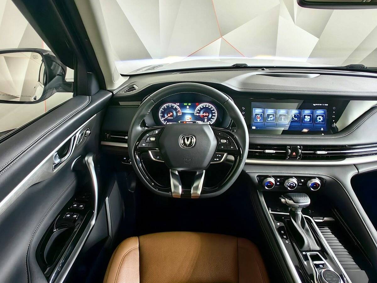 Changan CS95 с пробегом — 2022 год. Фото: #19