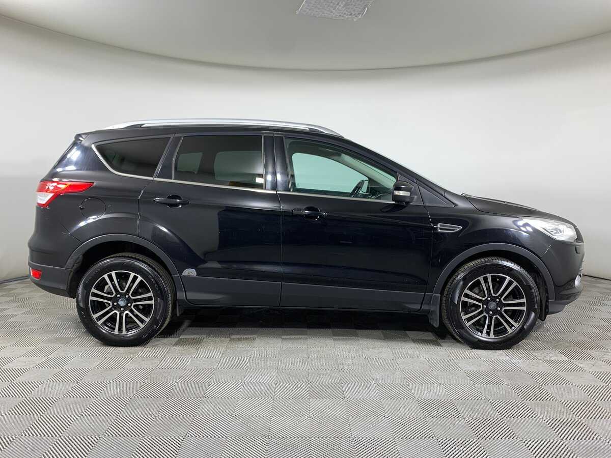 Ford Kuga с пробегом — 2014 год. Фото: #3