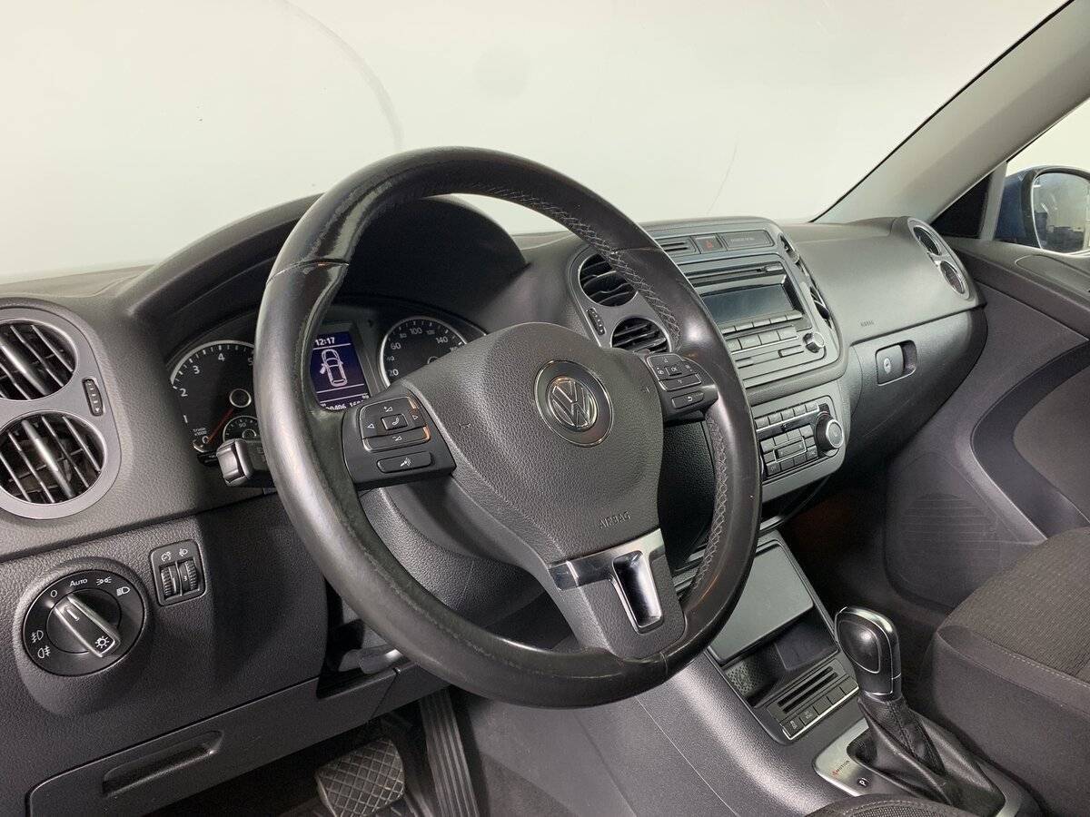 Volkswagen Tiguan с пробегом — 2012 год. Фото: #10