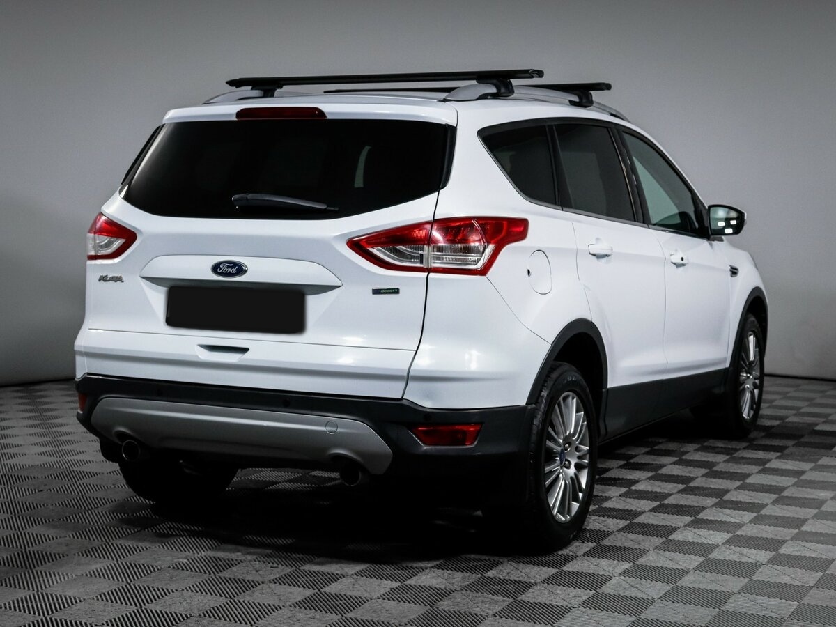 Ford Kuga с пробегом — 2014 год. Фото: #3