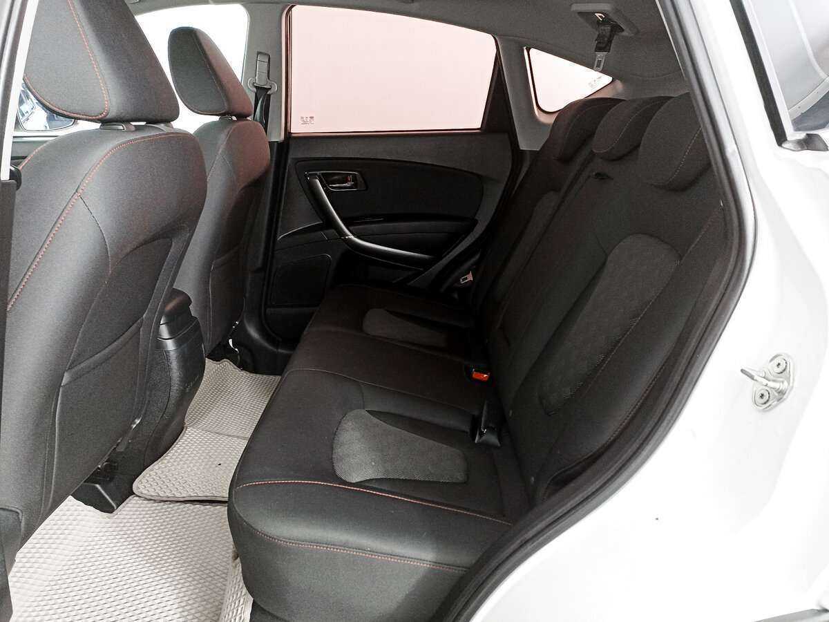 FAW Besturn X80 с пробегом — 2017 год. Фото: #8