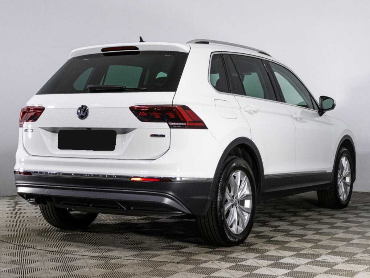 Volkswagen Tiguan с пробегом — 2018 год. Фото: #4