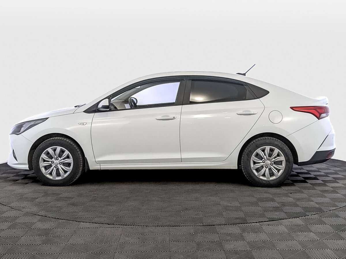 Hyundai Solaris с пробегом — 2020 год. Фото: #7