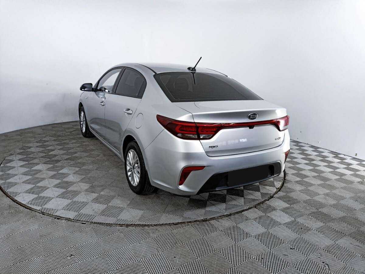 Kia Rio с пробегом — 2018 год. Фото: #6