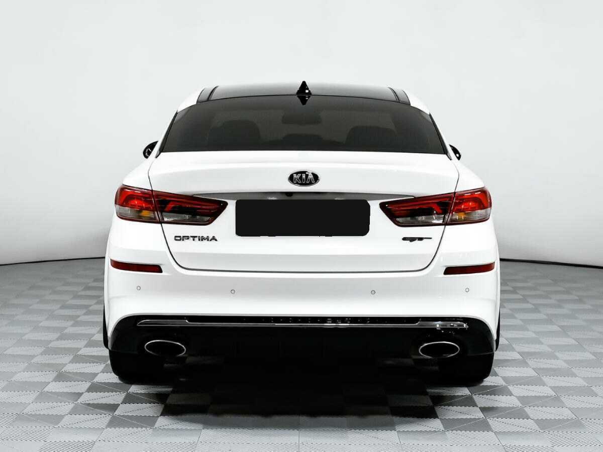 Kia Optima с пробегом — 2018 год. Фото: #5
