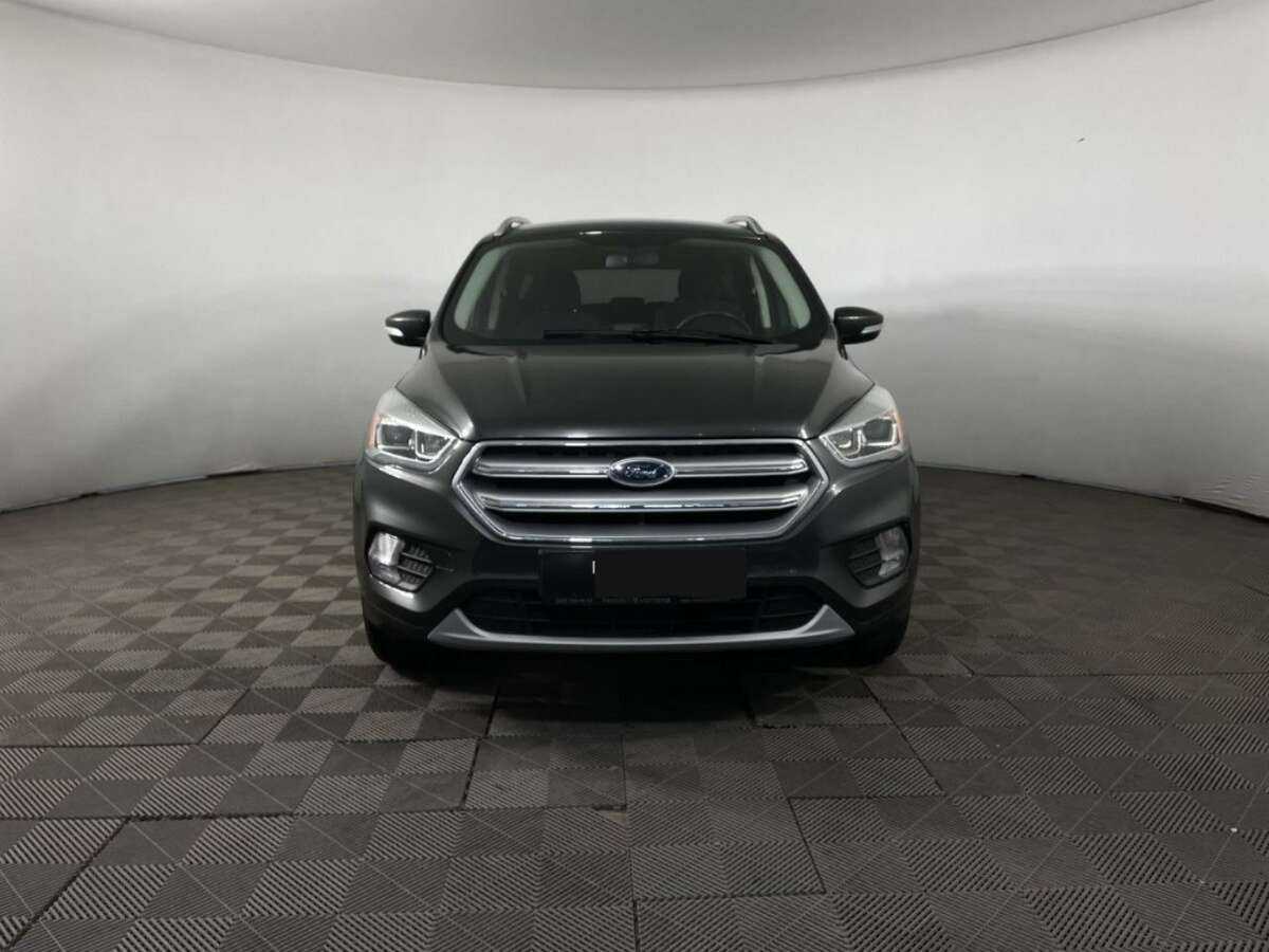 Ford Kuga с пробегом — 2017 год. Фото: #1