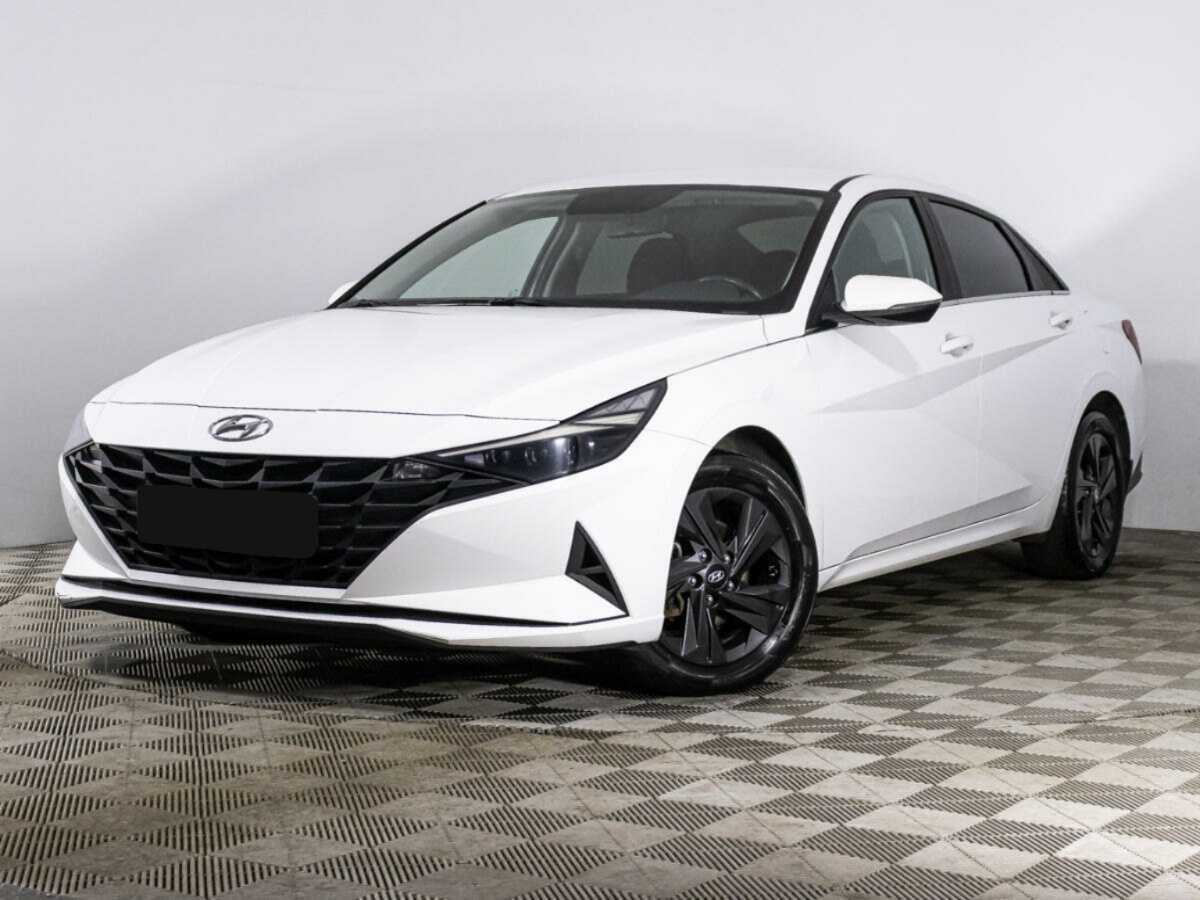 Hyundai Elantra с пробегом — 2021 год. Фото: #0