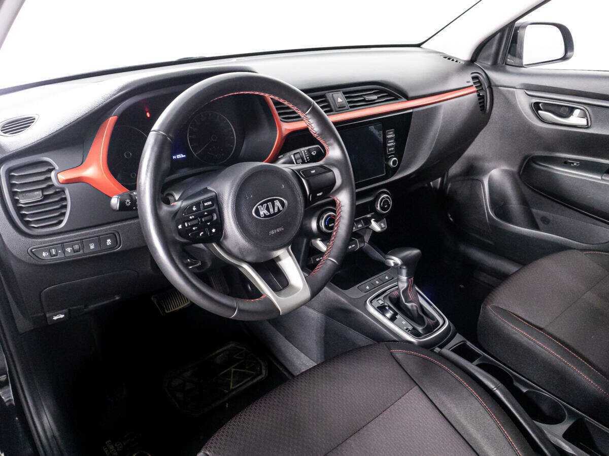 Kia Rio с пробегом — 2021 год. Фото: #10