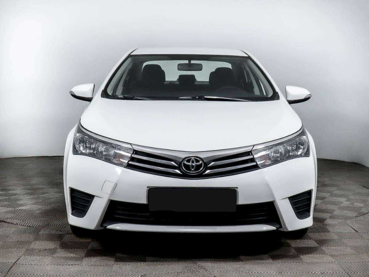 Toyota Corolla с пробегом — 2013 год. Фото: #1