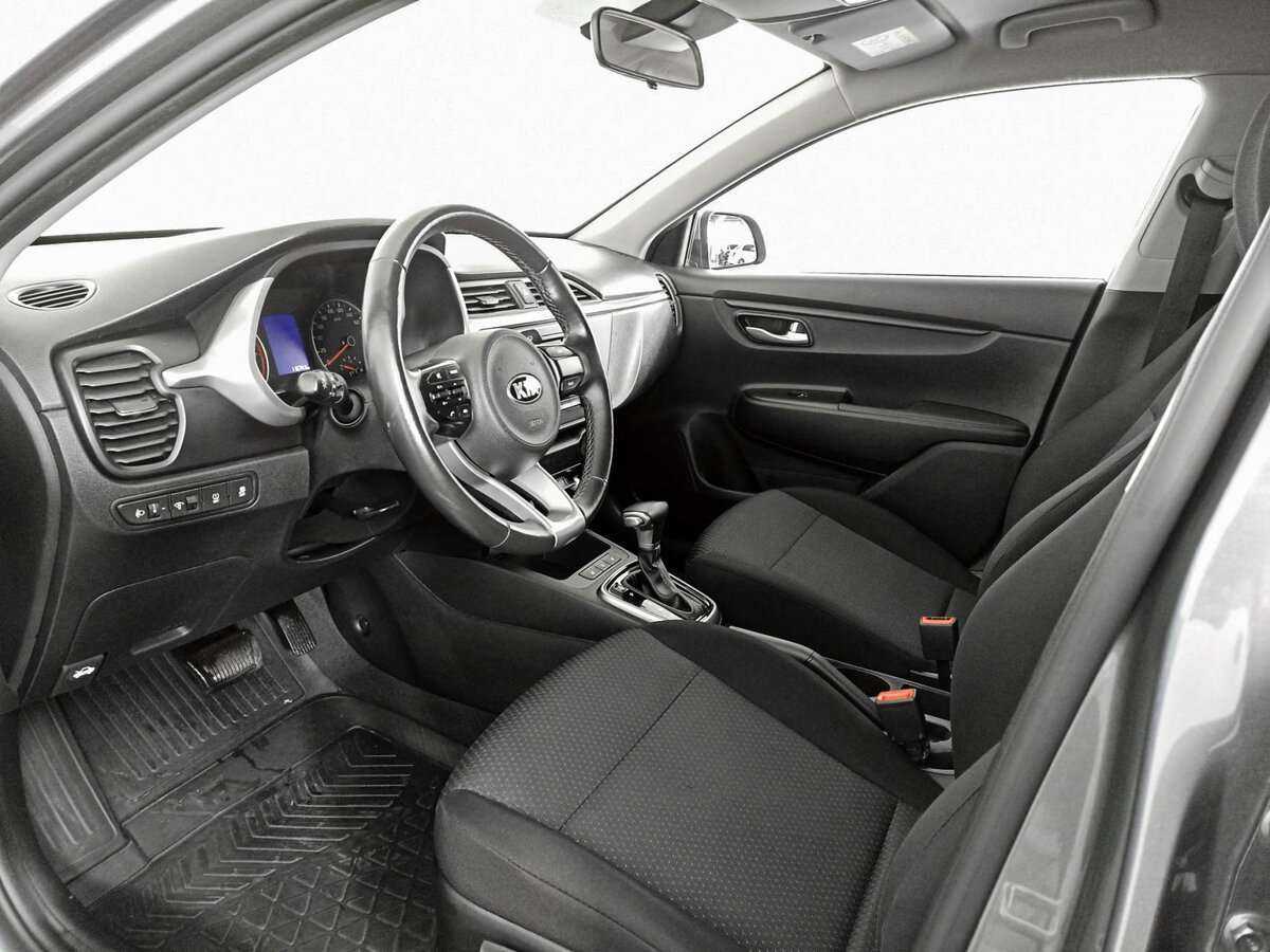 Kia Rio с пробегом — 2020 год. Фото: #10