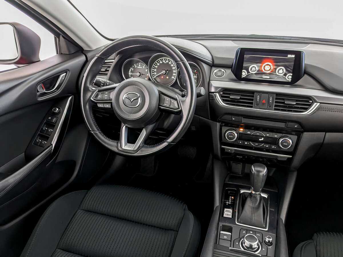 Mazda 6 с пробегом — 2018 год. Фото: #25