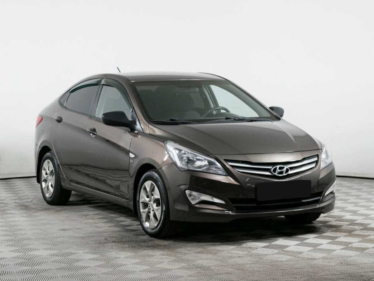 Hyundai Solaris с пробегом — 2014 год. Фото: #2