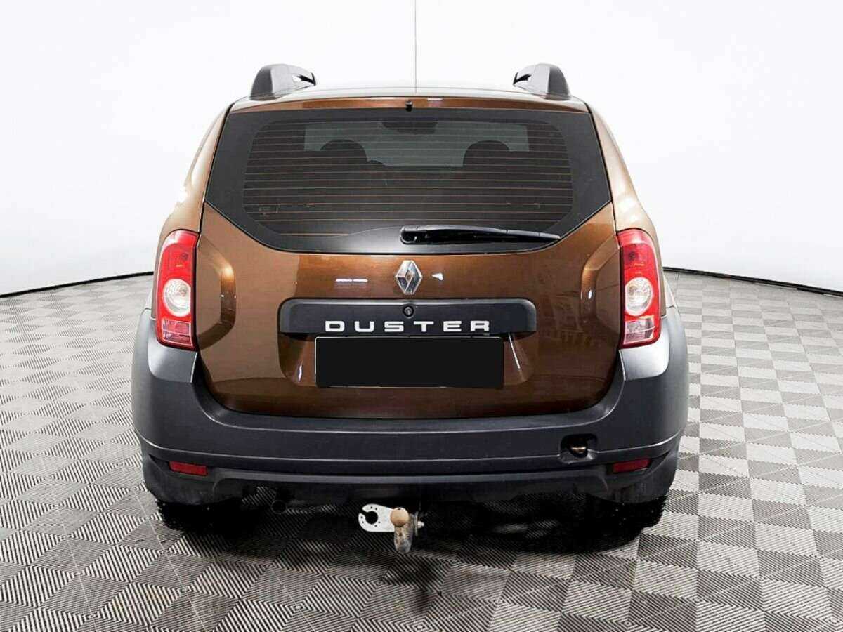 Renault Duster с пробегом — 2014 год. Фото: #5