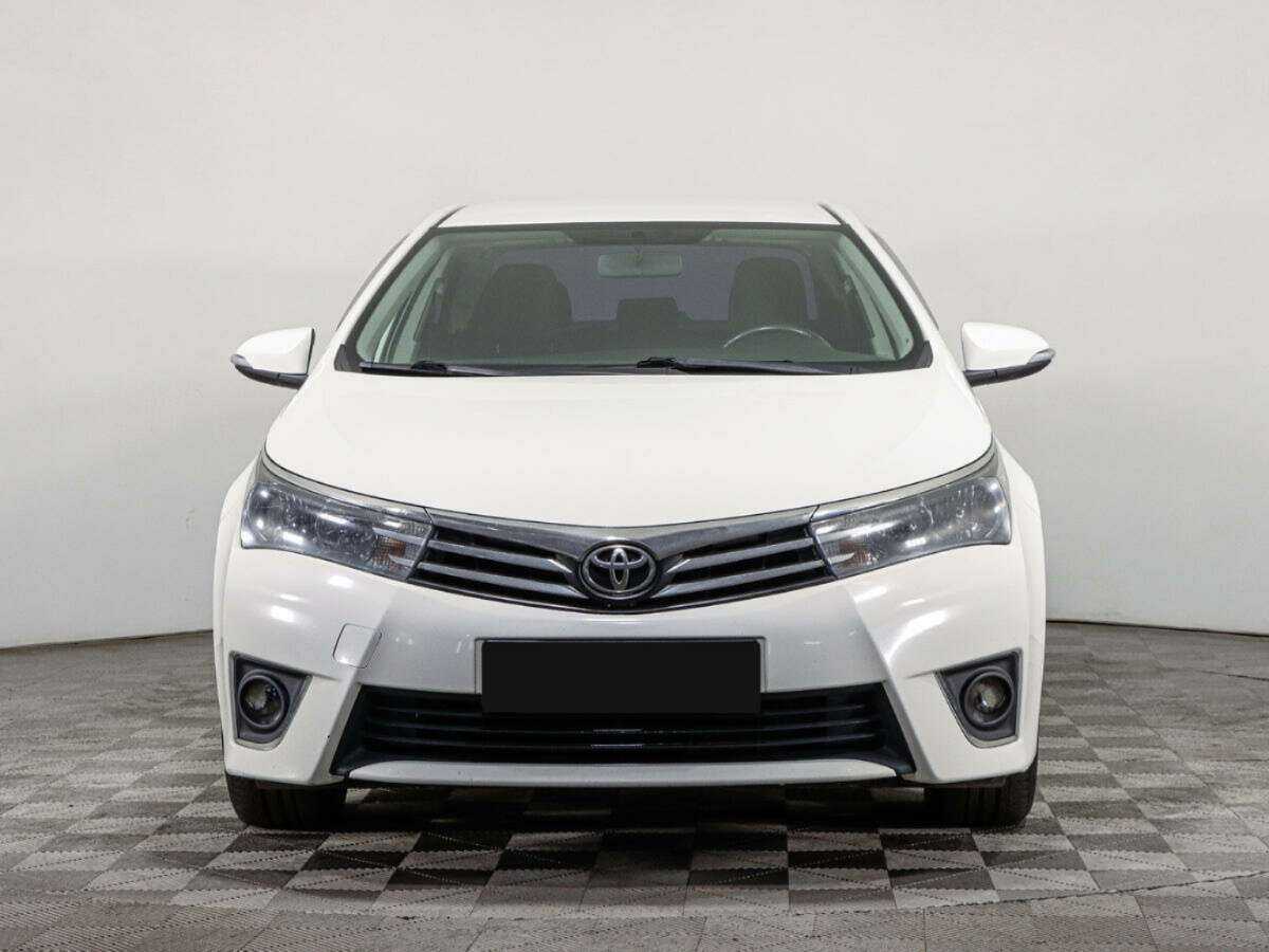 Toyota Corolla с пробегом — 2014 год. Фото: #1