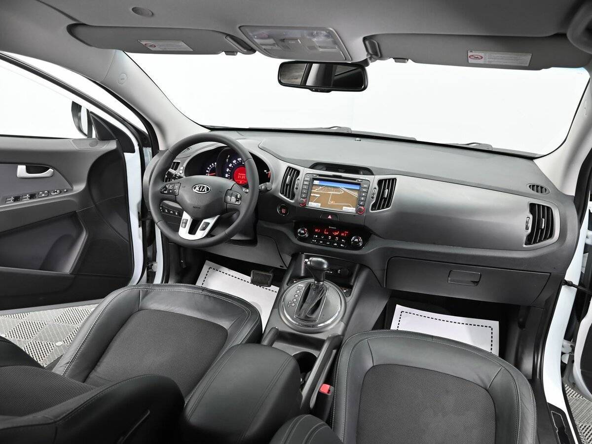 Kia Sportage с пробегом — 2012 год. Фото: #10