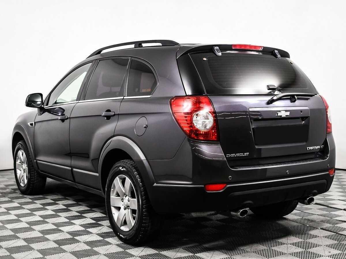 Chevrolet Captiva с пробегом — 2012 год. Фото: #6
