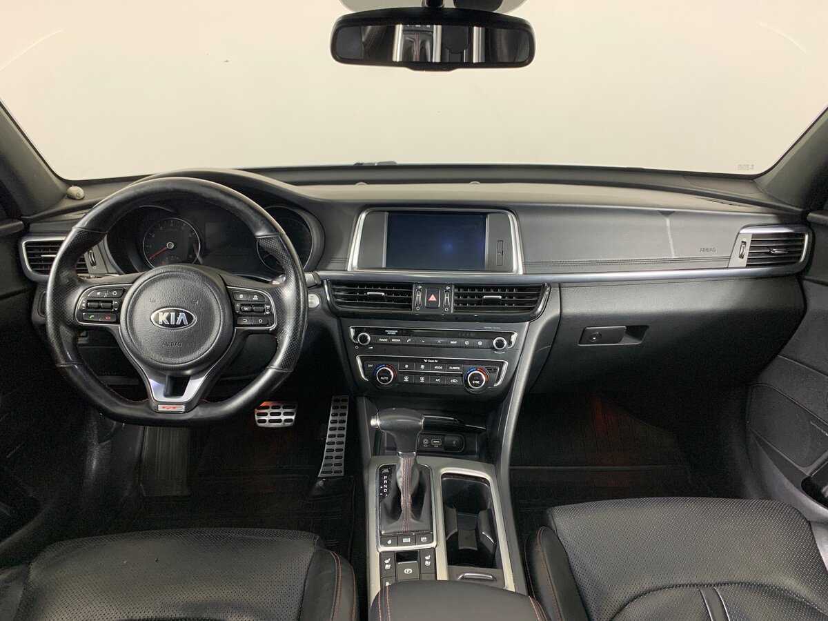 Kia Optima с пробегом — 2016 год. Фото: #10