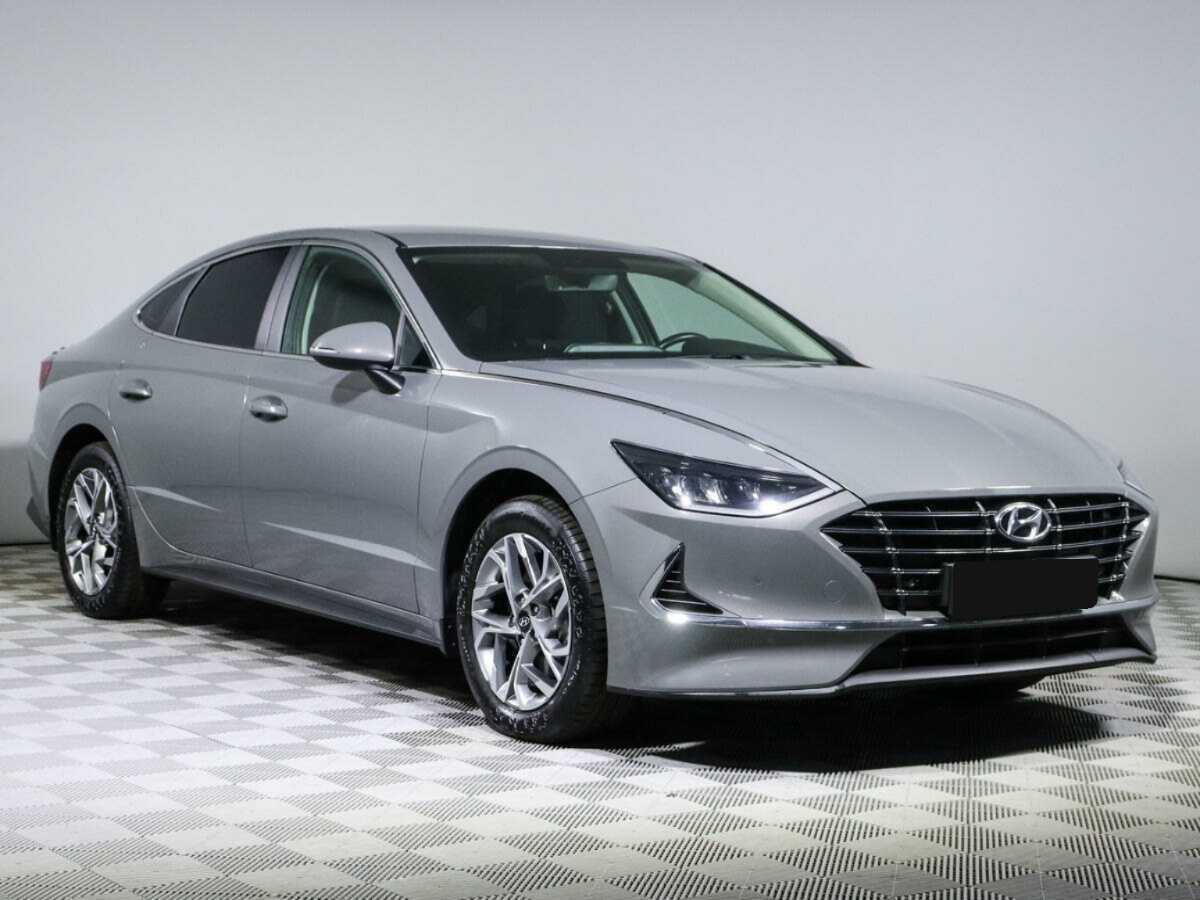 Hyundai Sonata с пробегом — 2020 год. Фото: #2