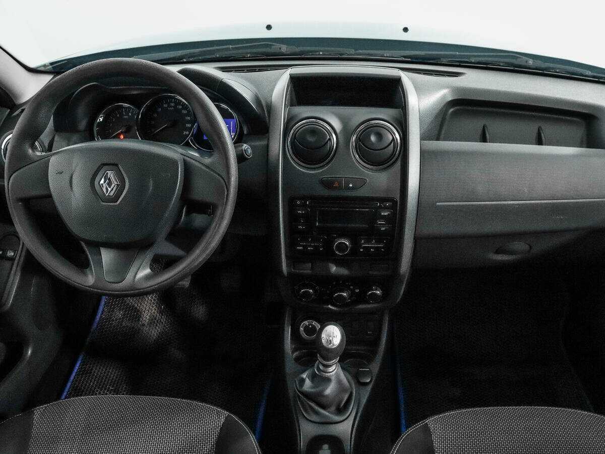 Renault Duster с пробегом — 2016 год. Фото: #11