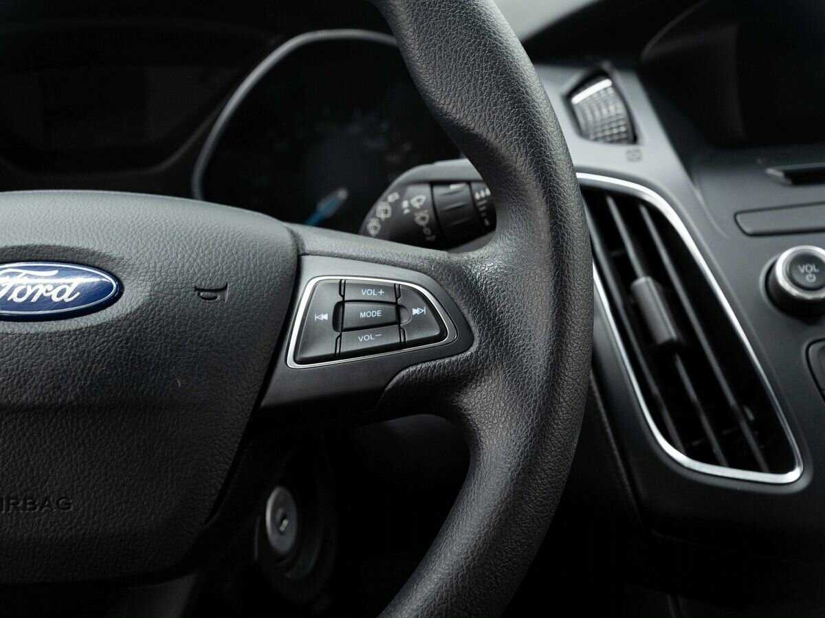 Ford Focus с пробегом — 2016 год. Фото: #15