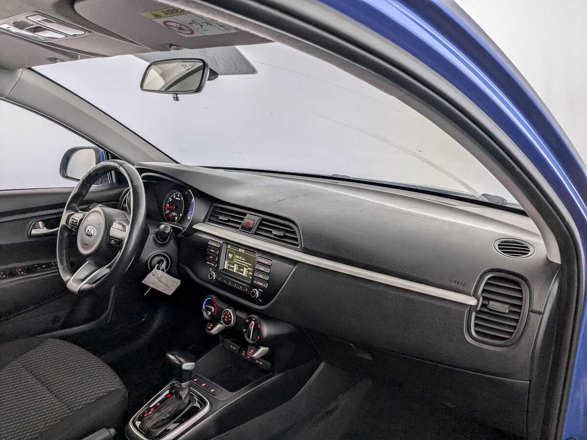 Kia Rio с пробегом — 2020 год. Фото: #10