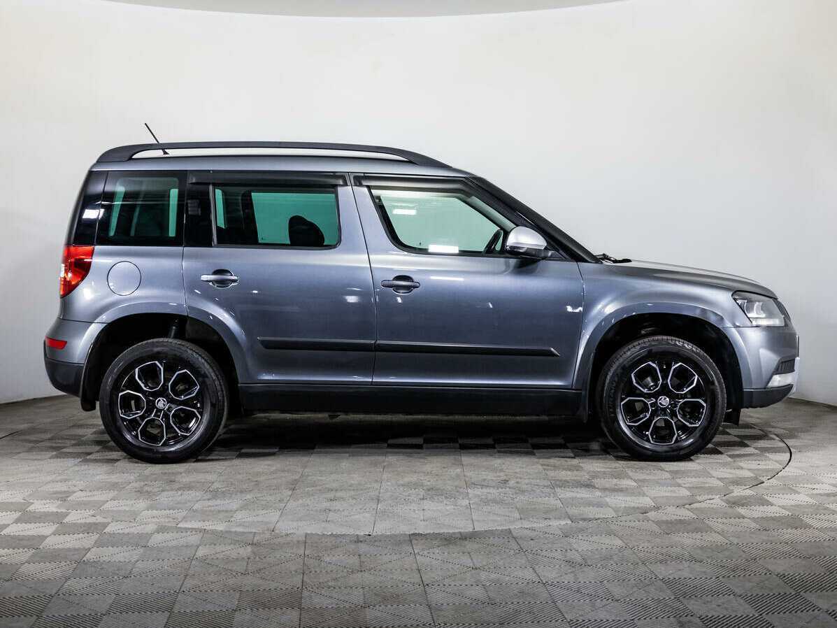 Skoda Yeti с пробегом — 2015 год. Фото: #3