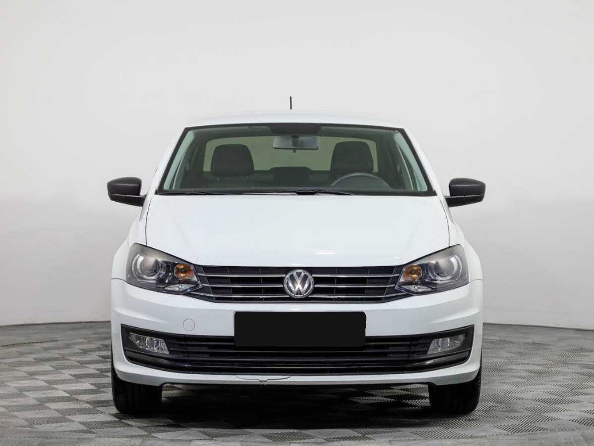 Volkswagen Polo с пробегом — 2017 год. Посмотреть фото