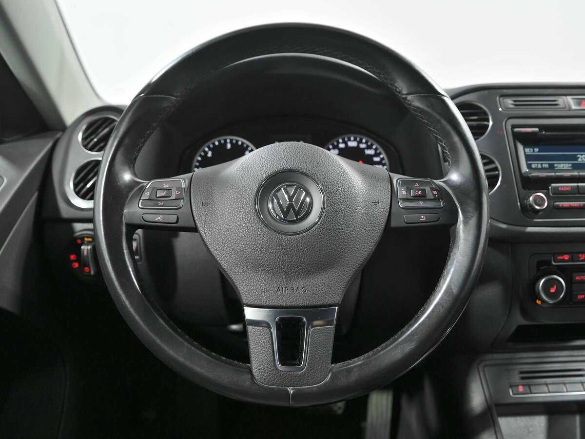 Volkswagen Tiguan с пробегом — 2013 год. Фото: #7
