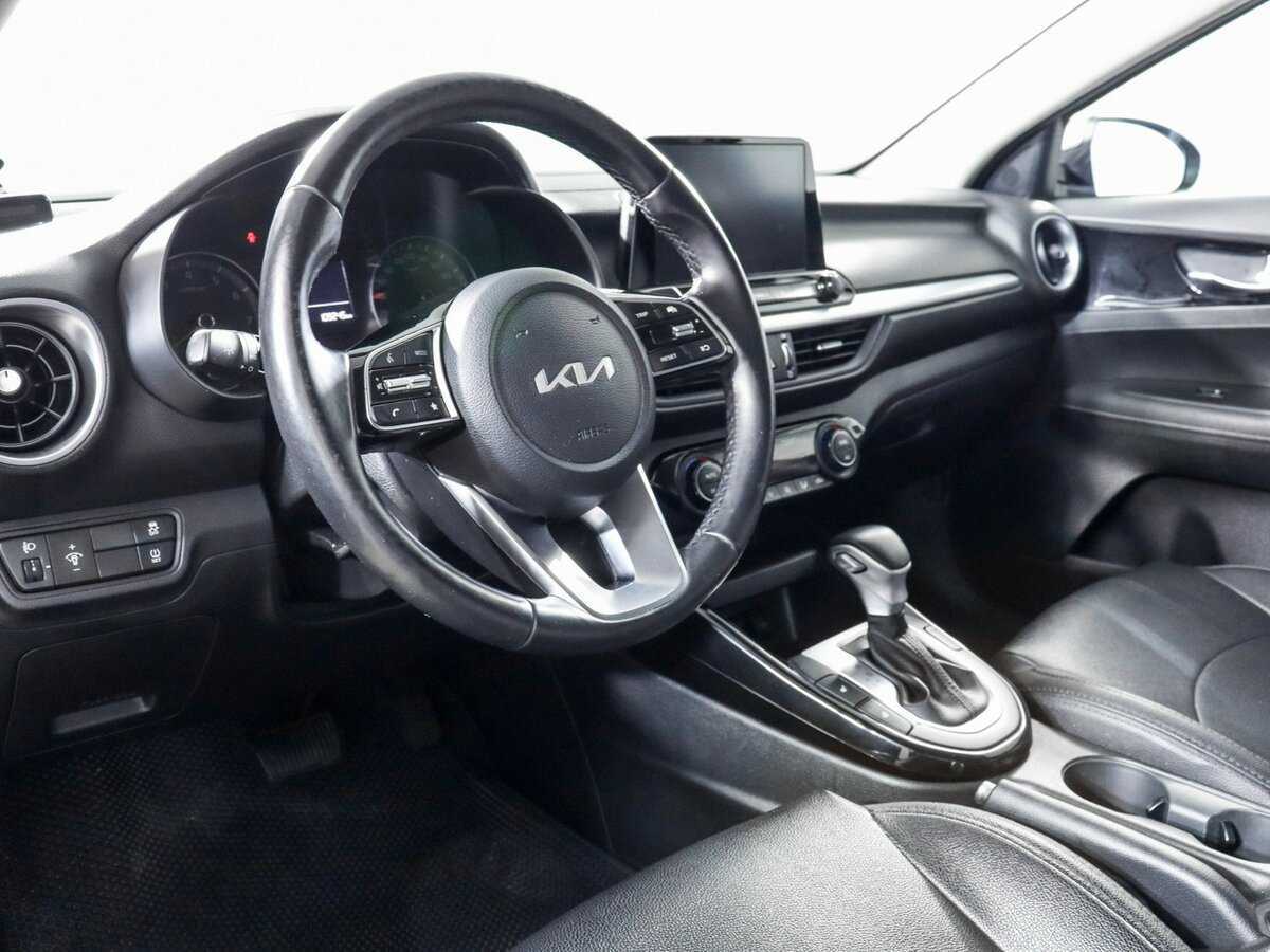 Kia Cerato с пробегом — 2022 год. Фото: #10
