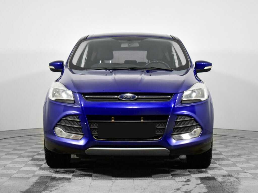 Ford Kuga с пробегом — 2015 год. Фото: #1