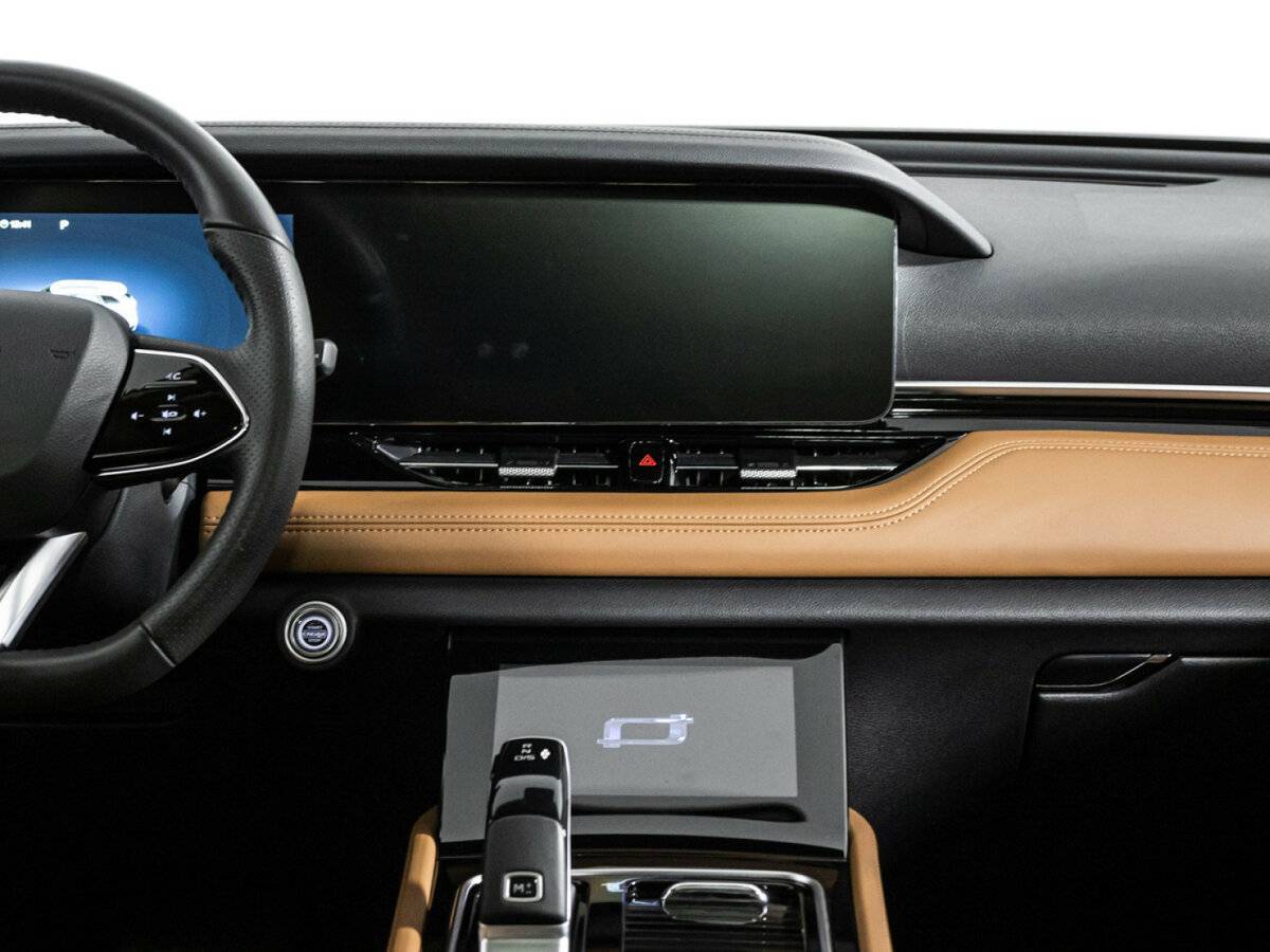 FAW Bestune T99 с пробегом — 2023 год. Фото: #13