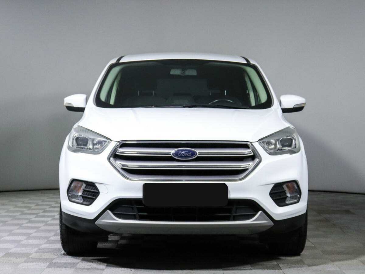 Ford Kuga с пробегом — 2017 год. Фото: #1