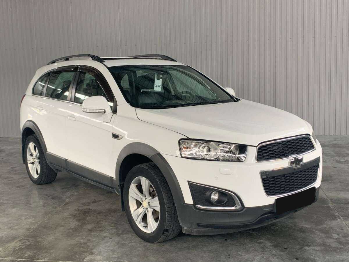Chevrolet Captiva с пробегом — 2013 год. Фото: #2