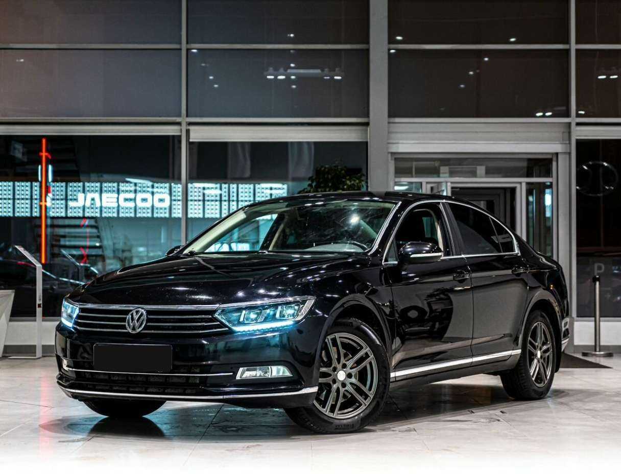 Volkswagen Passat с пробегом — 2017 год. Фото: #0