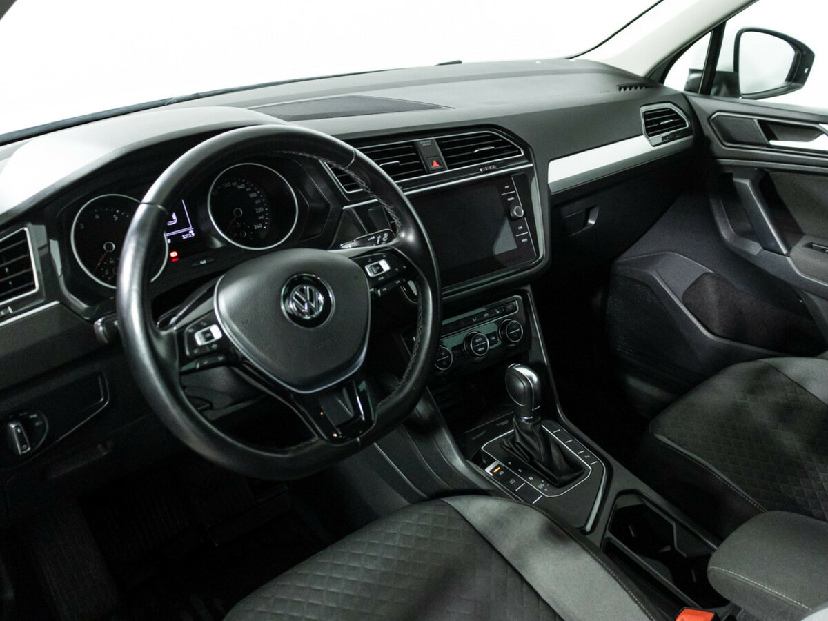 Volkswagen Tiguan с пробегом — 2019 год. Фото: #9