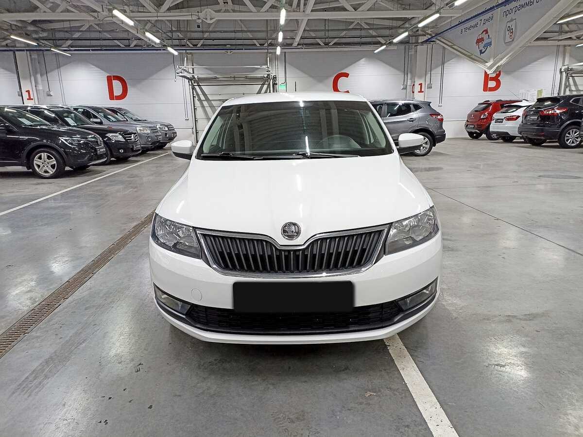 Skoda Rapid с пробегом — 2019 год. Фото: #1
