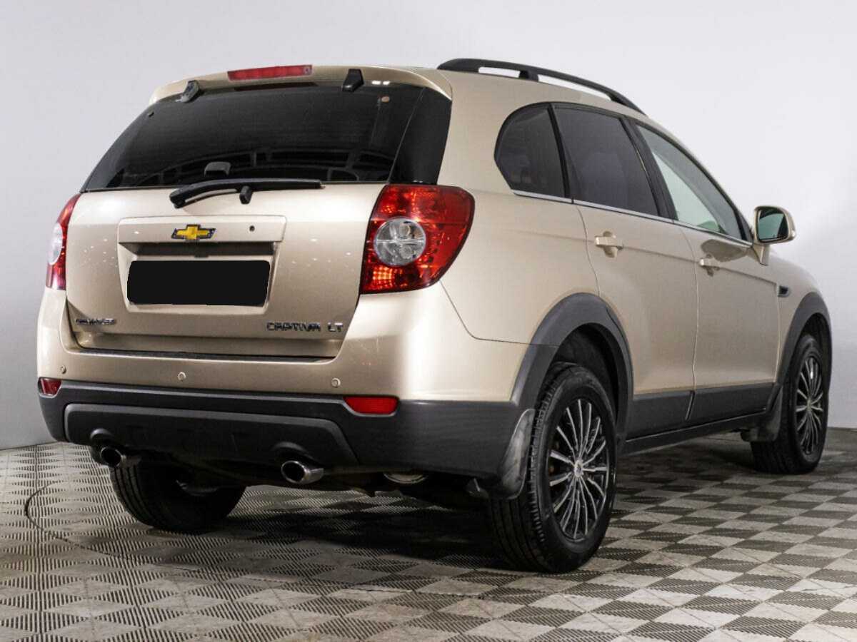 Chevrolet Captiva с пробегом — 2012 год. Фото: #4