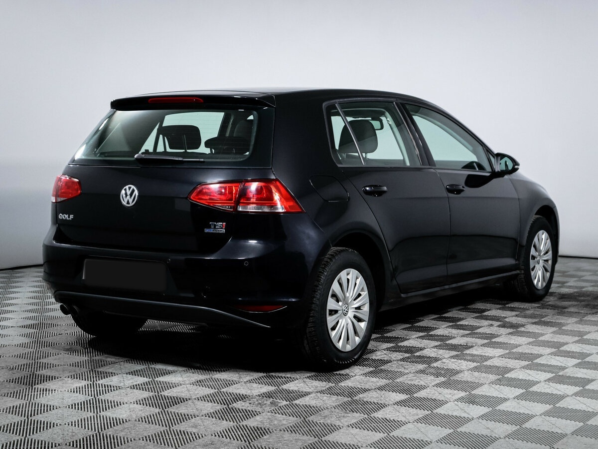 Volkswagen Golf с пробегом — 2014 год. Фото: #3