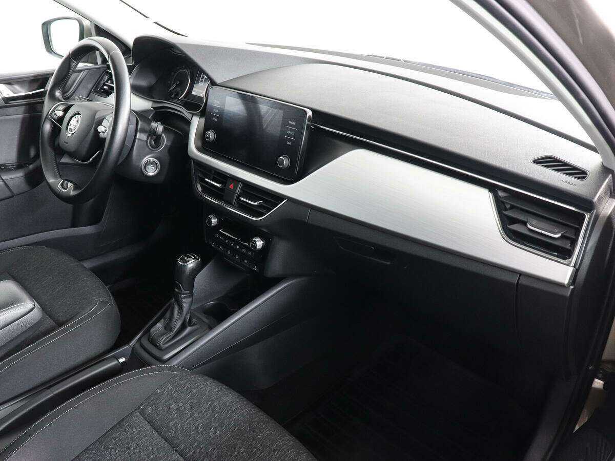 Skoda Rapid с пробегом — 2020 год. Фото: #9