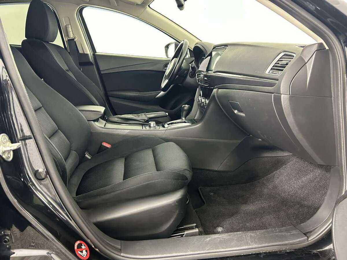 Mazda 6 с пробегом — 2013 год. Фото: #13