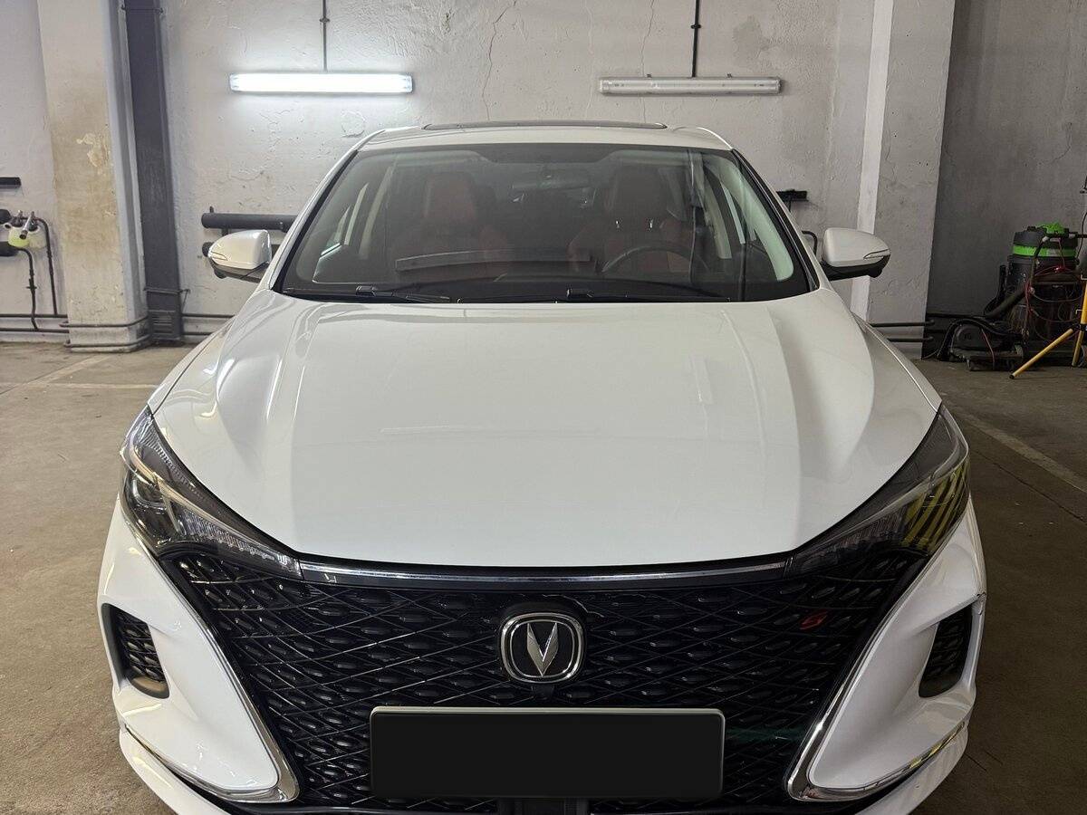 Changan Eado Plus с пробегом — 2023 год. Фото: #2