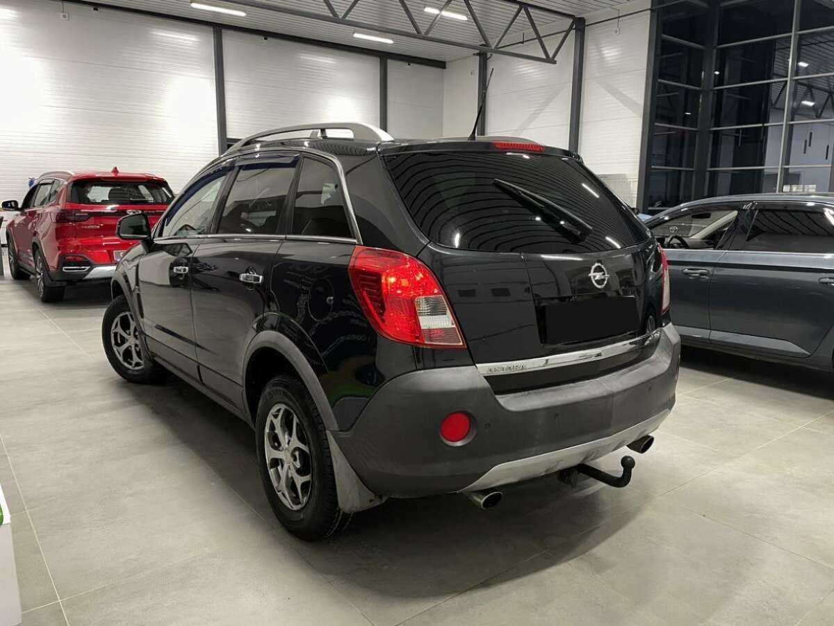 Opel Antara с пробегом — 2012 год. Фото: #1