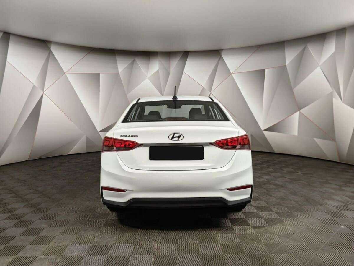Hyundai Solaris с пробегом — 2019 год. Фото: #7