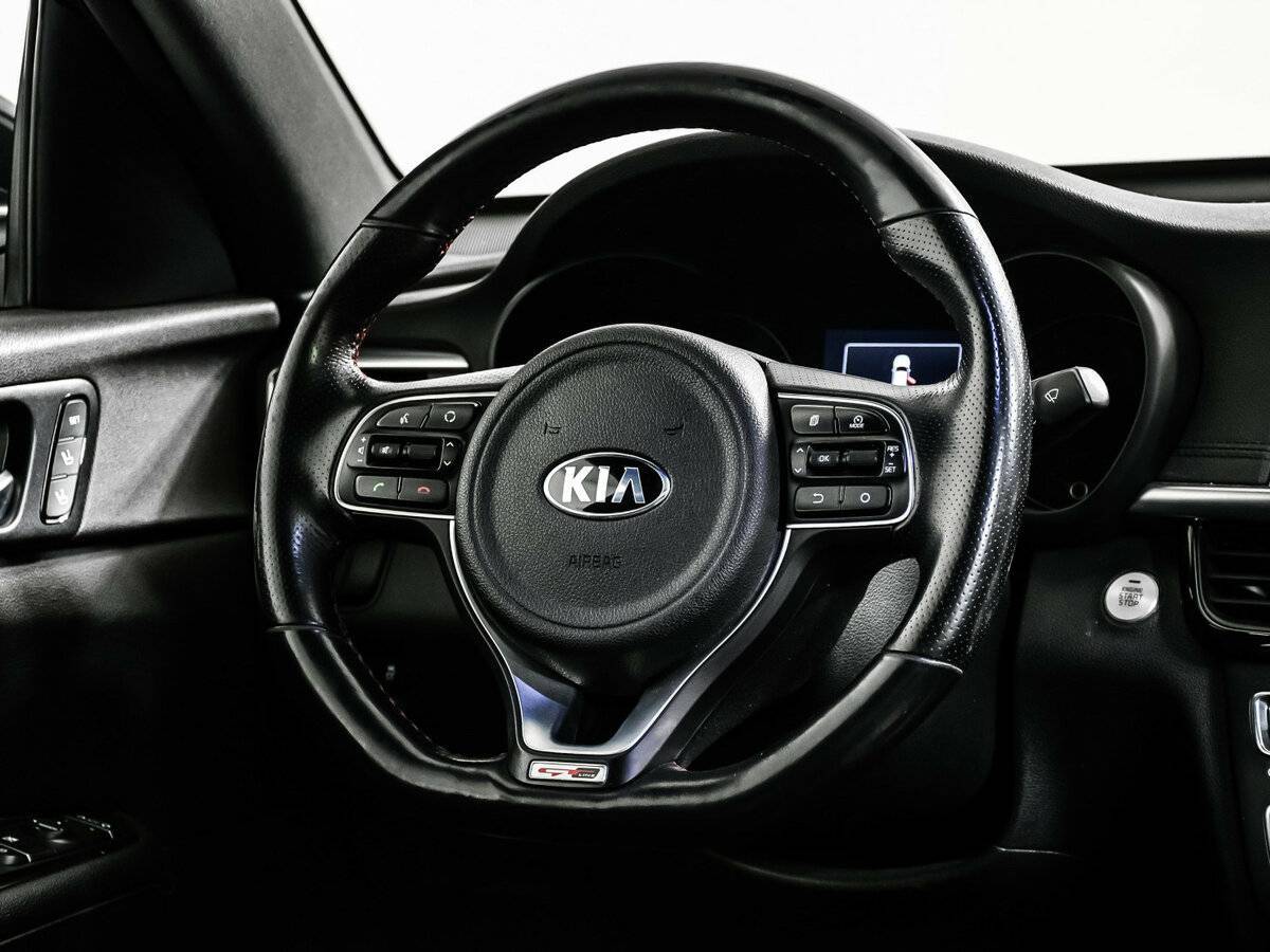 Kia Optima с пробегом — 2017 год. Фото: #13