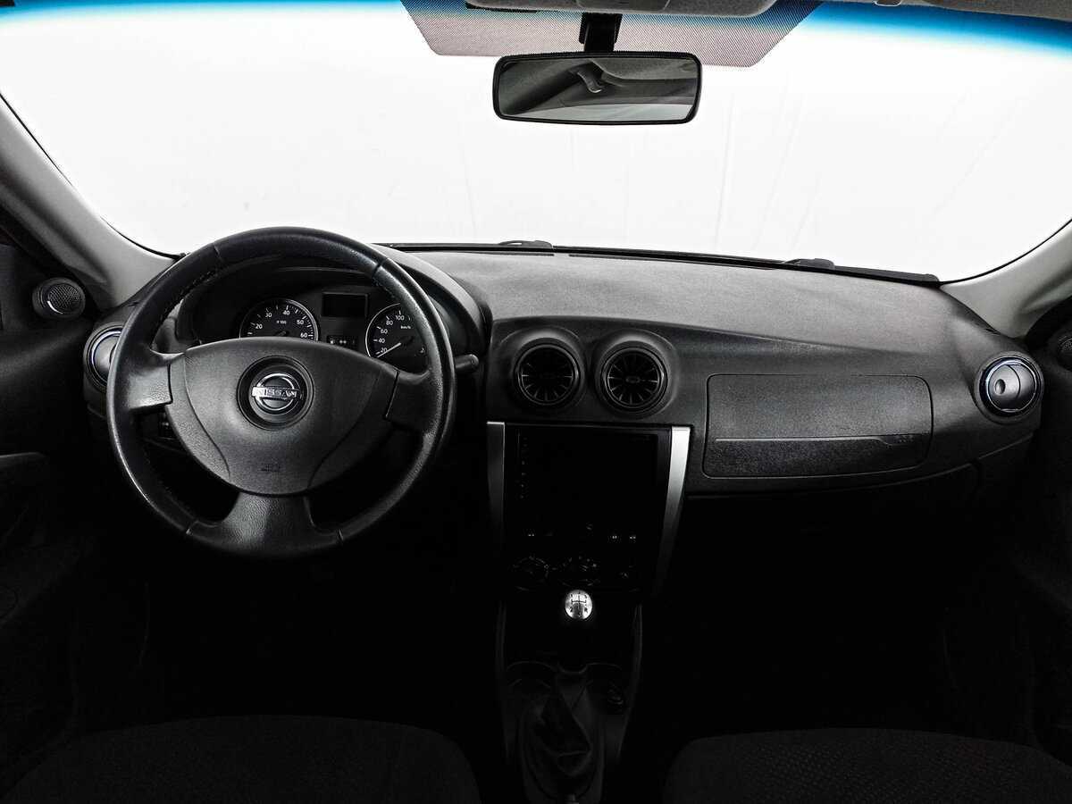 Nissan Almera с пробегом — 2013 год. Фото: #11