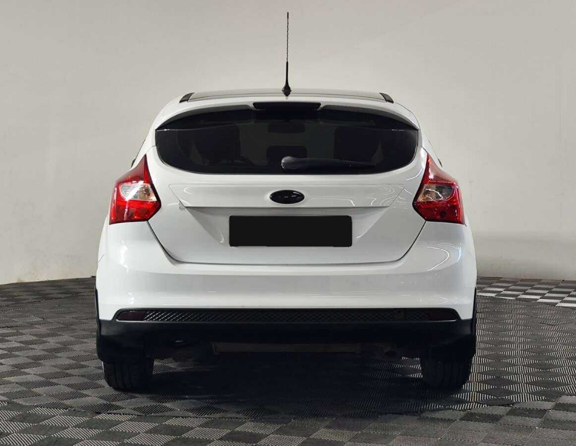 Ford Focus с пробегом — 2014 год. Фото: #4