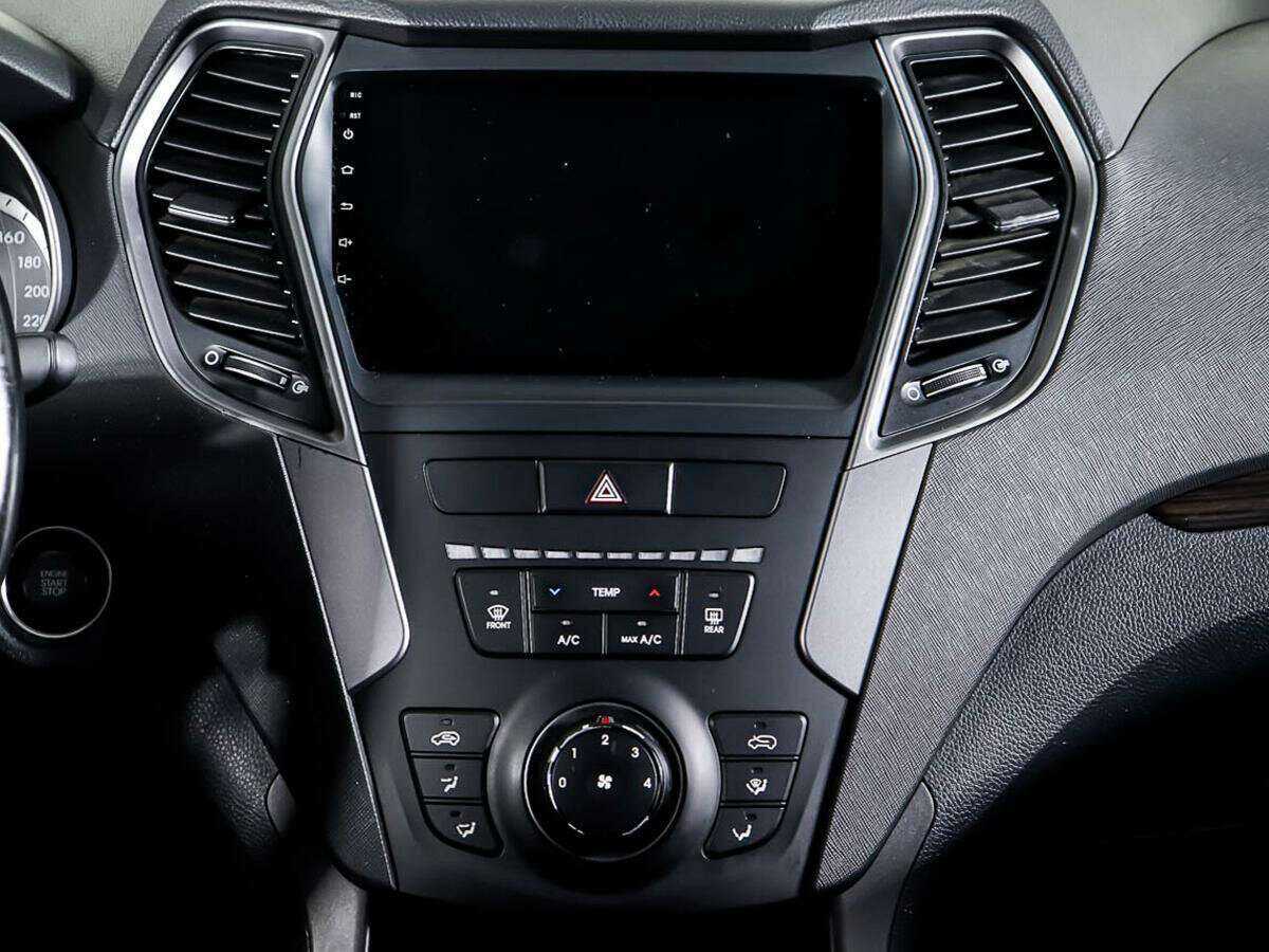 Hyundai Santa Fe с пробегом — 2013 год. Фото: #10