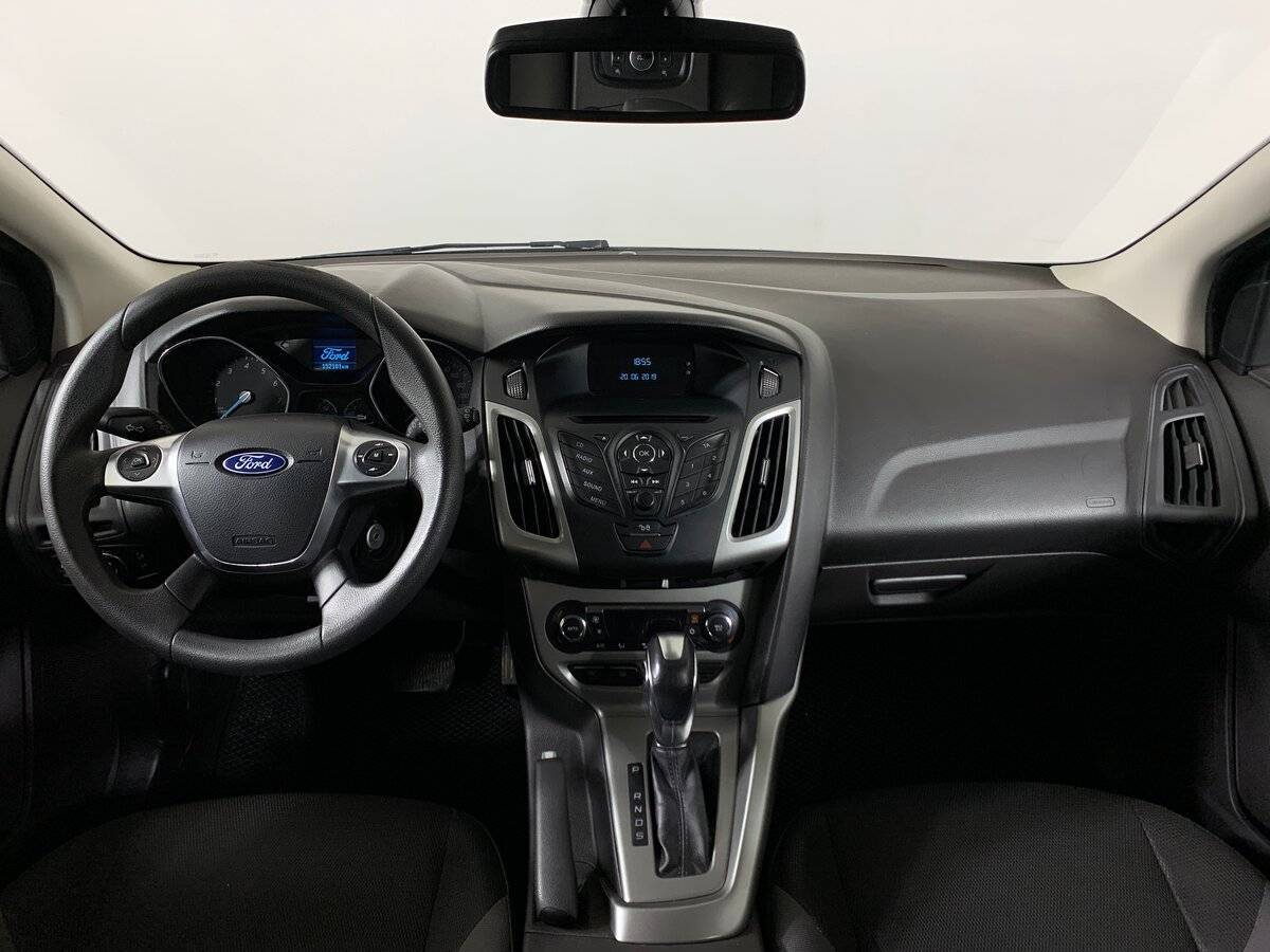 Ford Focus с пробегом — 2014 год. Фото: #11