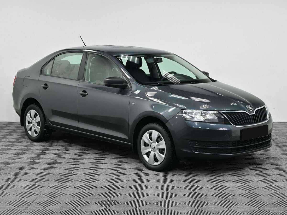 Skoda Rapid с пробегом — 2016 год. Фото: #2