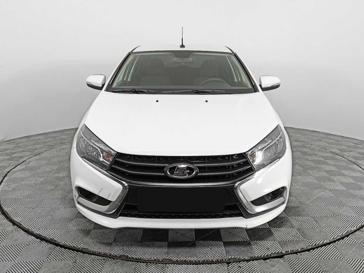 Lada (ВАЗ) Vesta с пробегом — 2021 год. Фото: #1